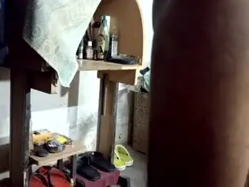 Chaturbate Live Sex Cam of desi_boy799417
