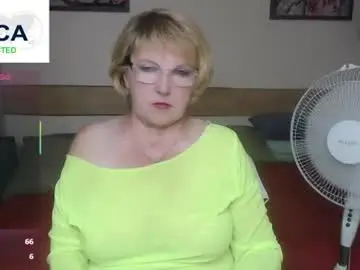 Chaturbate Free Live Porn of mature_blonde7