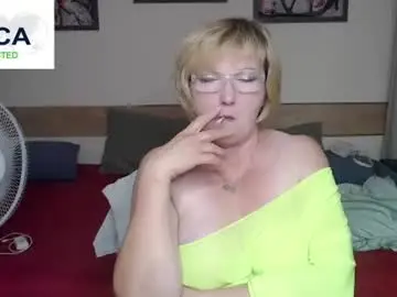 Chaturbate Free Live Porn of mature_blonde7