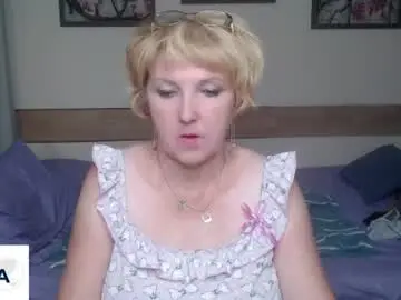 Chaturbate Live Sex Cam of mature_blonde7