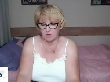 Chaturbate Sex Cam of mature_blonde7