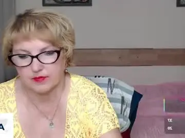 Chaturbate Adult Webcam of mature_blonde7