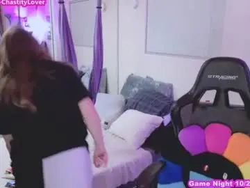 Chaturbate Live Porn of mymaryangel