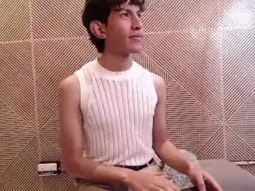 Chaturbate Live Porn of pierre_leroy_