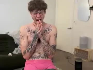 Chaturbate Free Porn Cam of prettyboyszn