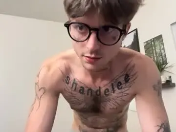 Chaturbate Sex Cam of prettyboyszn
