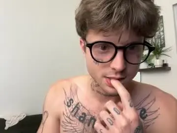 Chaturbate Adult Webcam of prettyboyszn