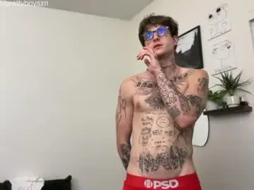 Chaturbate Adult Video Chat of prettyboyszn