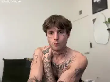 Chaturbate Sex Chat of prettyboyszn