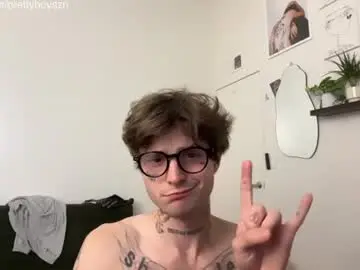 Chaturbate Watch Live Sex Cams of prettyboyszn