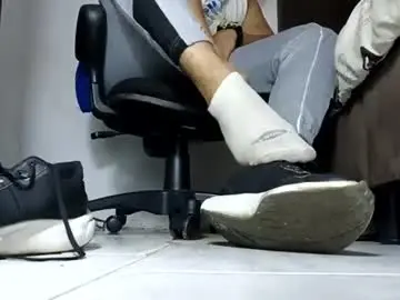 Chaturbate Sex Chat of waltherfeet_
