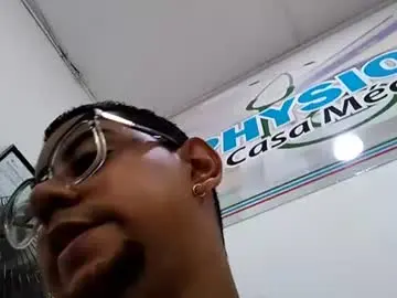 Chaturbate Private Sex Chat of waltherfeet_