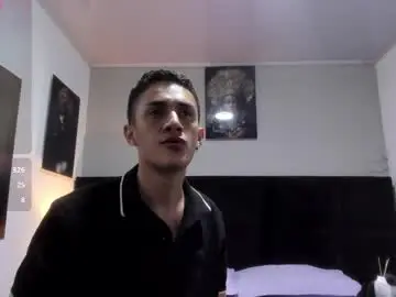 Chaturbate Watch Live Sex Cams of adam_walker_1