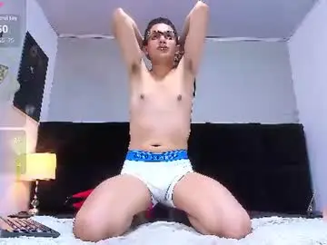 Chaturbate Adult Webcam of adam_walker_1