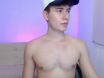 Chaturbate Free Live Porn of adrian_morelli