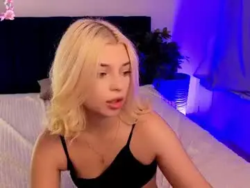 Chaturbate Sex Cam of alice_blond_