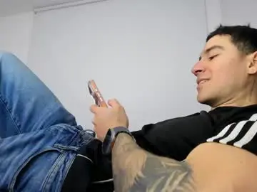 Chaturbate Nude Webcam of andresjuan92