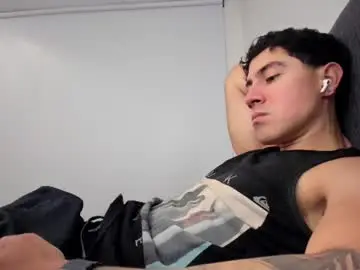 Chaturbate Best live sex cam show of andresjuan92