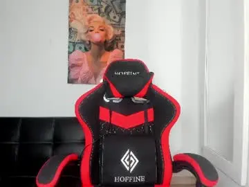 Chaturbate Sex Cam of mi_suk1