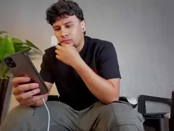 Chaturbate Free Live Porn of valetino_stonee
