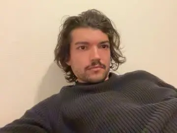 Chaturbate Live Sex of just_a_guy_with_a_big_cock