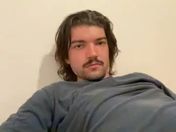 Chaturbate Sex Chat of just_a_guy_with_a_big_cock