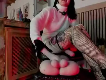 Chaturbate Live Sex of madame_ibby