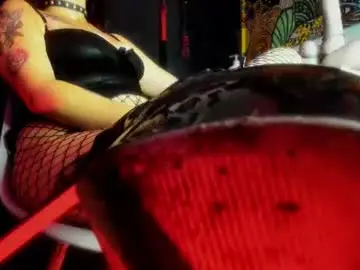 Chaturbate Free Live Porn of madame_ibby