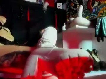 Chaturbate Live Sex Cam of madame_ibby