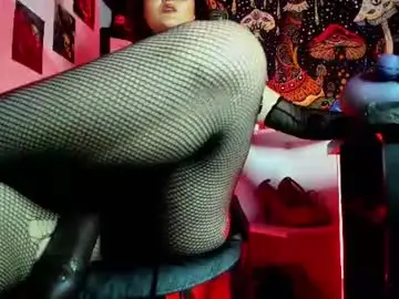 Chaturbate Live Sex Cam of madame_ibby