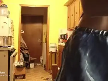 Chaturbate Live Sex Cam of mocha_