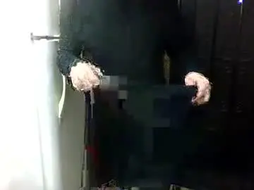 Chaturbate Free Porn Cam of sexy_white_daddy
