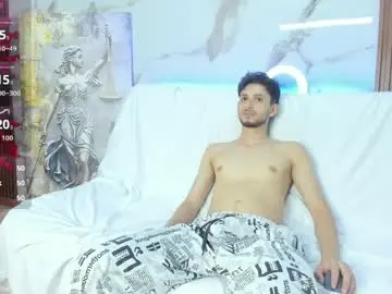 Chaturbate Live Sex Cam of drake_and_zara