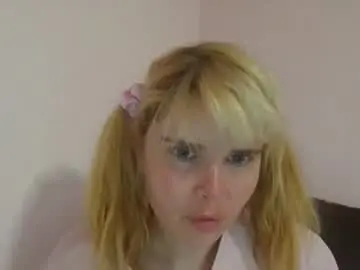 Chaturbate Live Sex Cam of elenaflirt