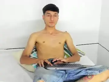 Chaturbate Watch Live Sex Cams of nick_damon