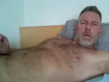 Chaturbate Free Porn Cam of redandbluecloud