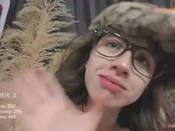 Chaturbate Watch Live Sex Cams of anne_dolly