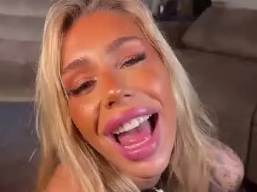 Chaturbate Watch Live Sex Cams of creambaby1