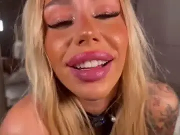 Chaturbate Live Sex Cam of creambaby1