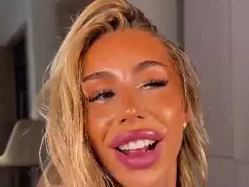 Chaturbate Watch Live Sex Cams of creambaby1