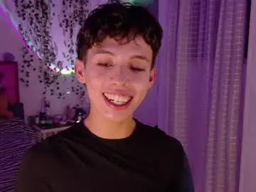 Chaturbate Live Sex Cam of dani_dancer