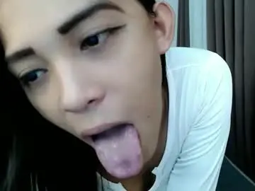 Chaturbate Adult Video Chat of lars_petite_obsession