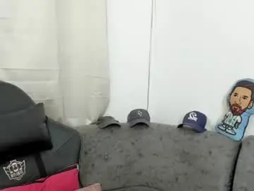 Chaturbate Live Sex Cam of sweetlatinoboy