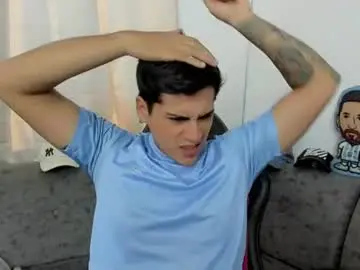 Chaturbate Live Porn of sweetlatinoboy