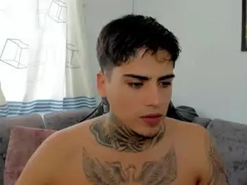 Chaturbate Sex Chat of sweetlatinoboy
