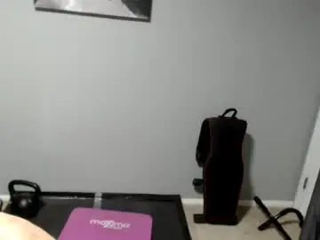 Chaturbate Live Sex Cam of dadbodintraining
