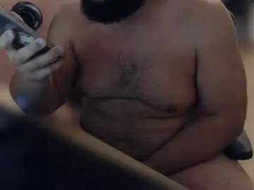 Chaturbate Live Porn of daddy_b34r