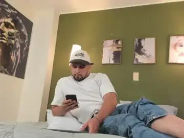 Chaturbate Free Porn Cam of fatdick_1