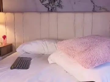 Chaturbate Free Live Porn of luna_star__18