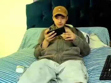 Chaturbate Free Live Porn of zoren33